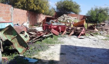 À vendre Ferraille matériel agricole complet