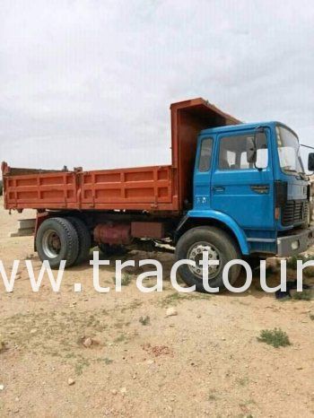À vendre Camion benne Renault Midliner M160 complet