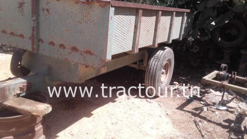 À vendre Semi remorque agricole benne standard 5 tonnes avec carte grise complet
