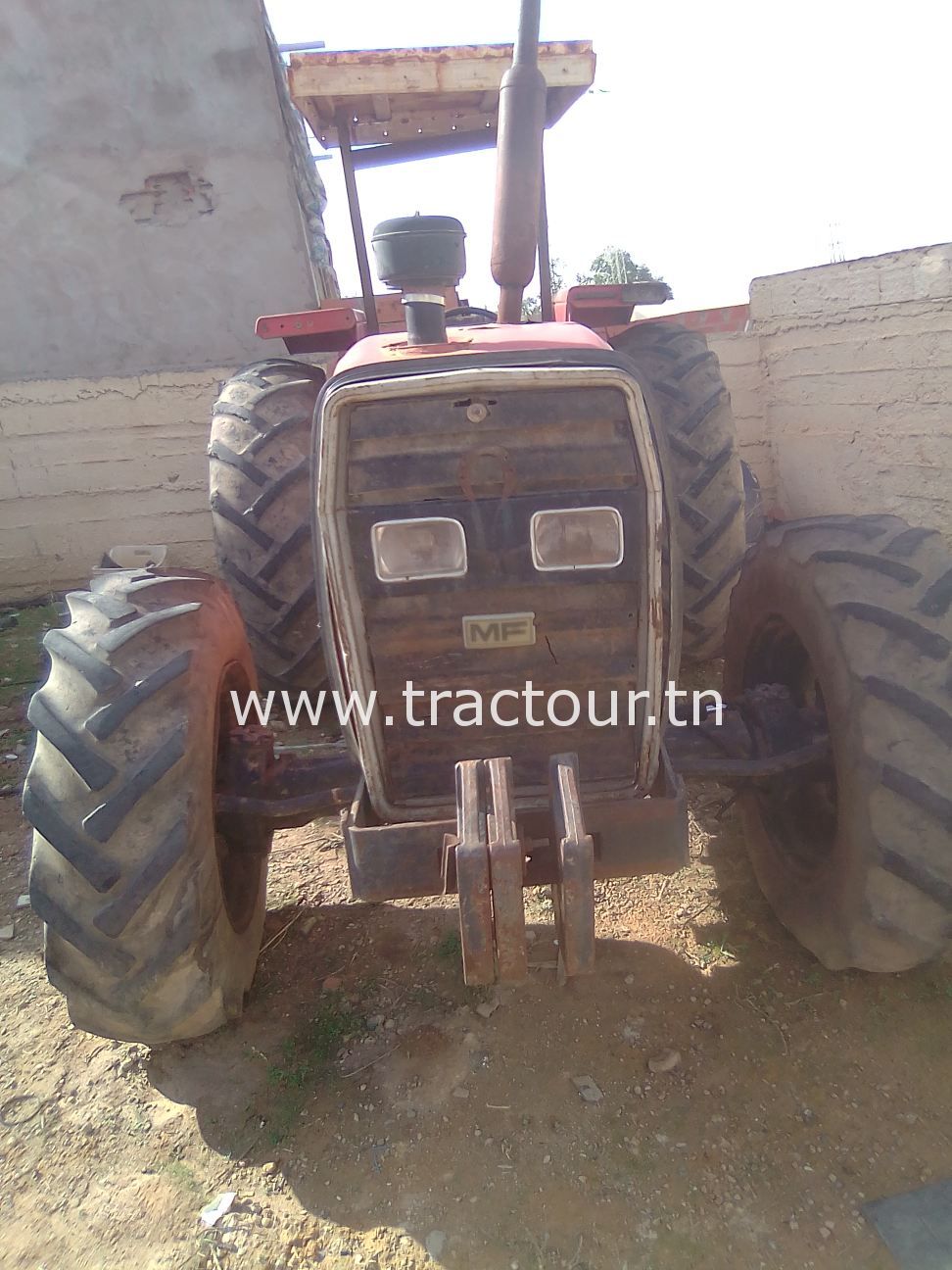 À Vendre Tracteur Massey Ferguson 298